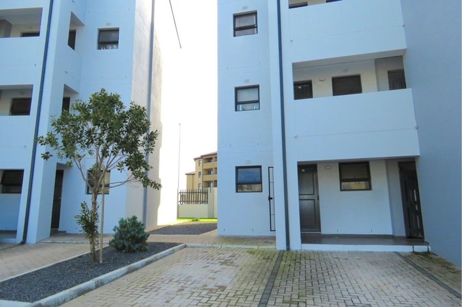 To Let 2 Bedroom Property for Rent in Parklands Western Cape
